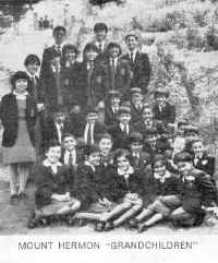 1983 Grandchildren.jpg (120764 bytes)