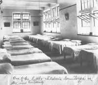 Childrens dorm.jpg (128649 bytes)