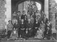 Faculty 1927.jpg (132511 bytes)